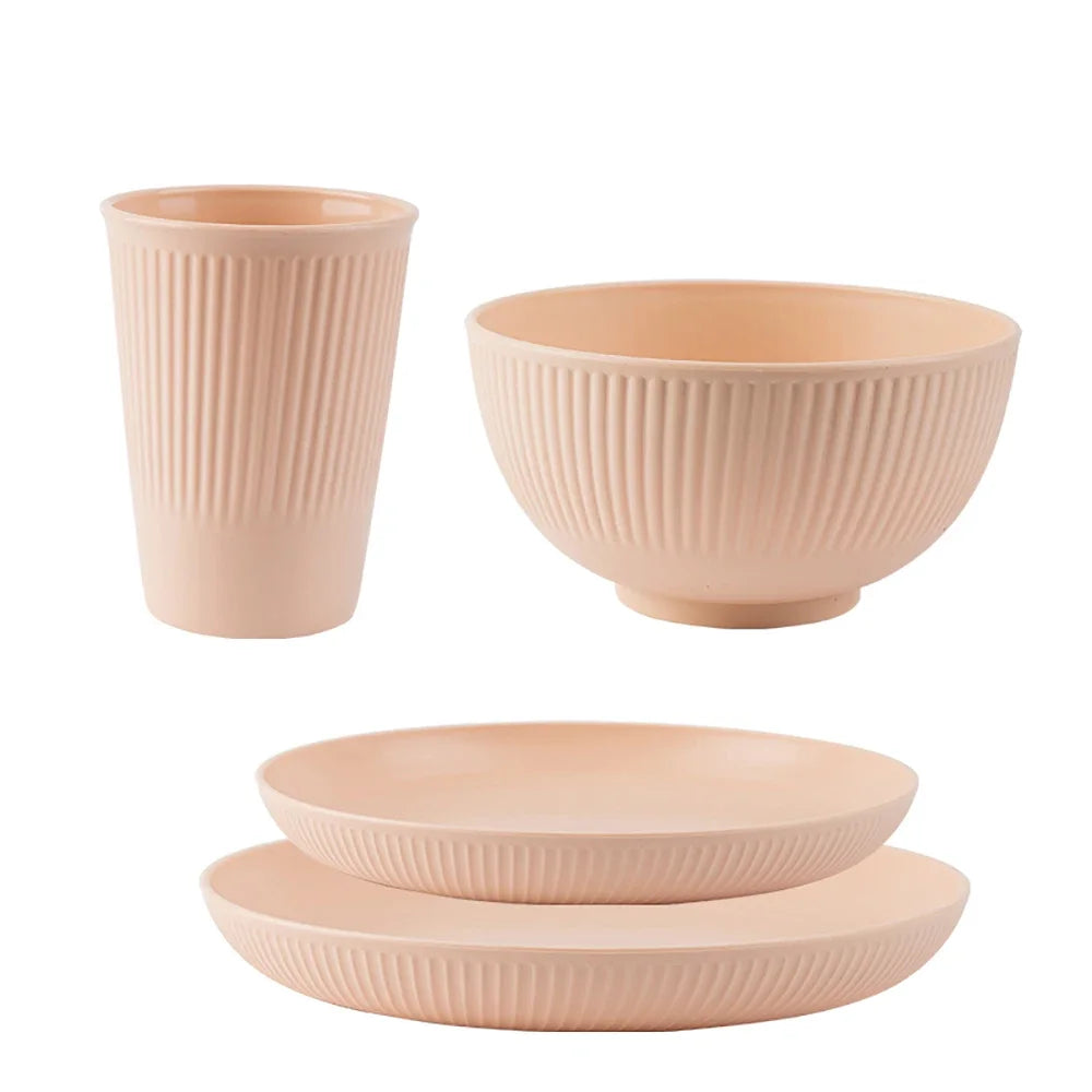 Set 4 Pezzi Stoviglie in Paglia di Grano - Piatto Ciotola Tazza Ecologico Infrangibile